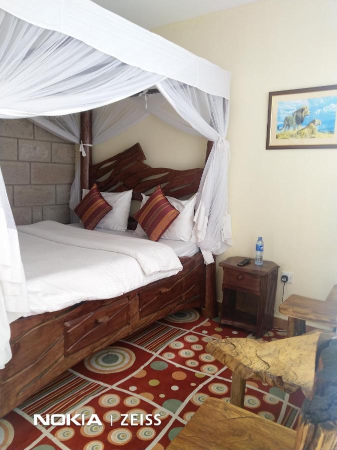 Machakos Suites Luxury Hotel ภายนอก รูปภาพ