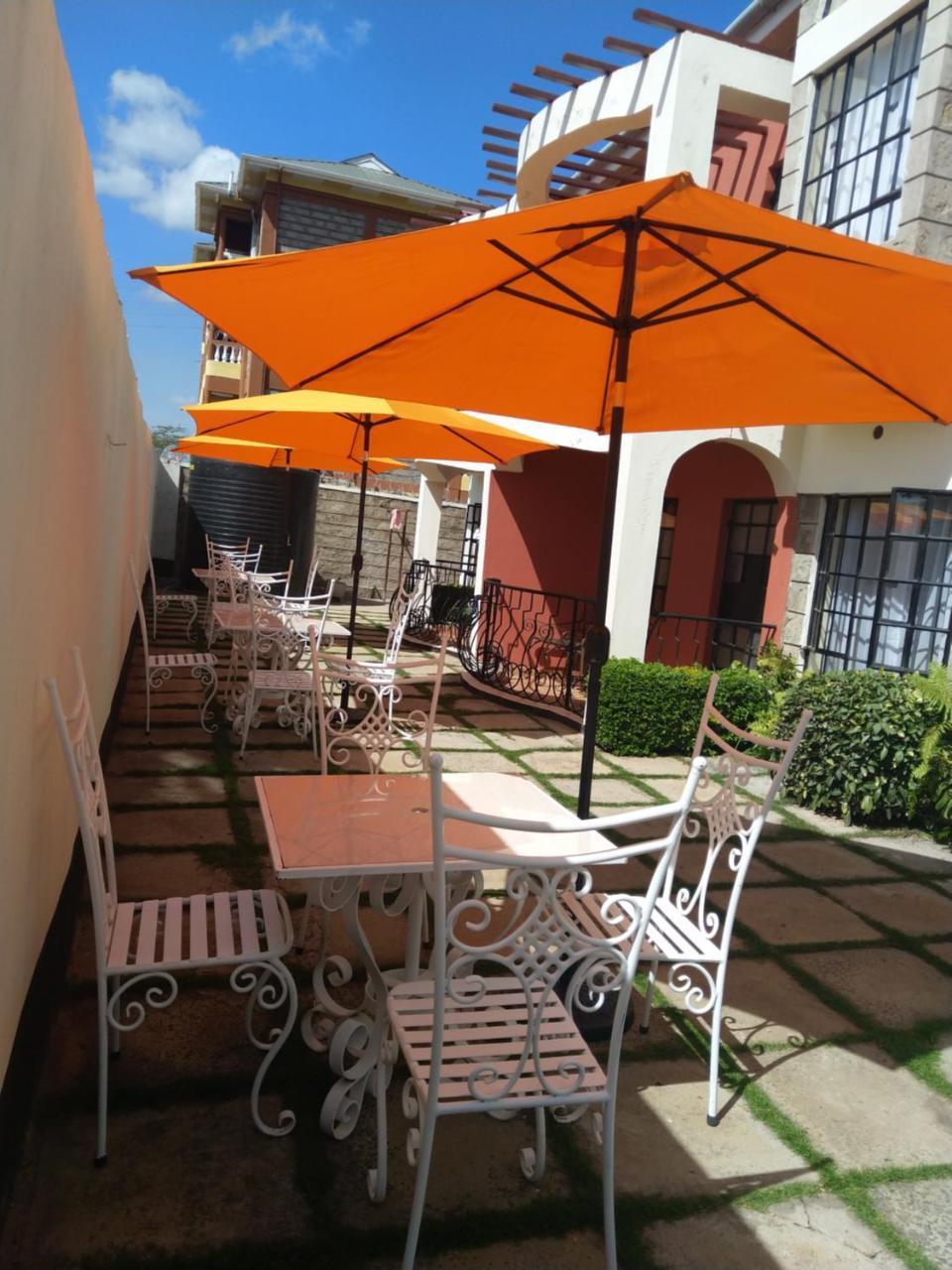 Machakos Suites Luxury Hotel ภายนอก รูปภาพ