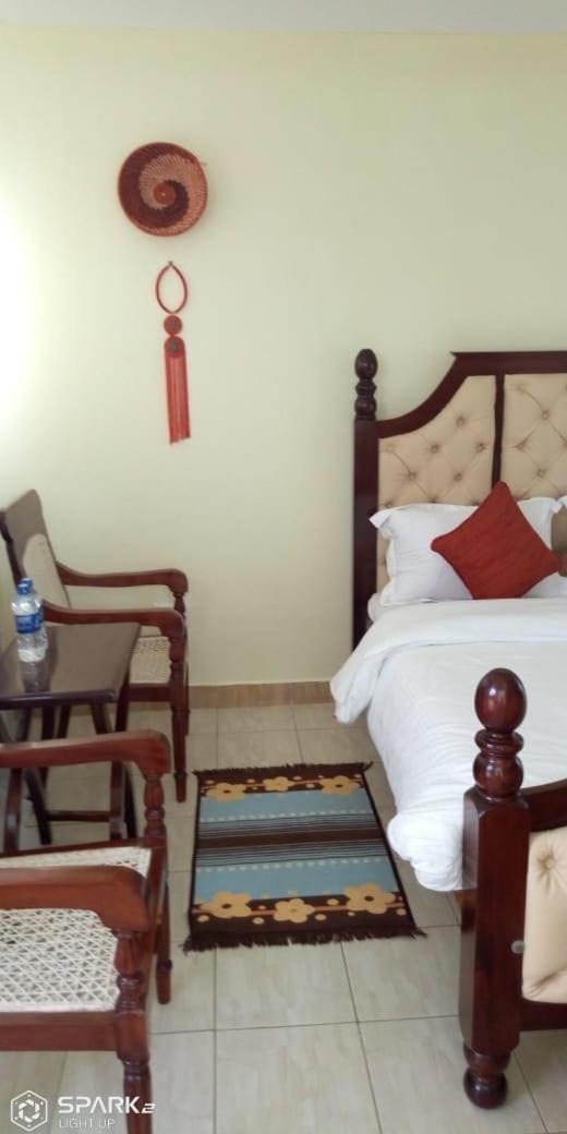 Machakos Suites Luxury Hotel ภายนอก รูปภาพ